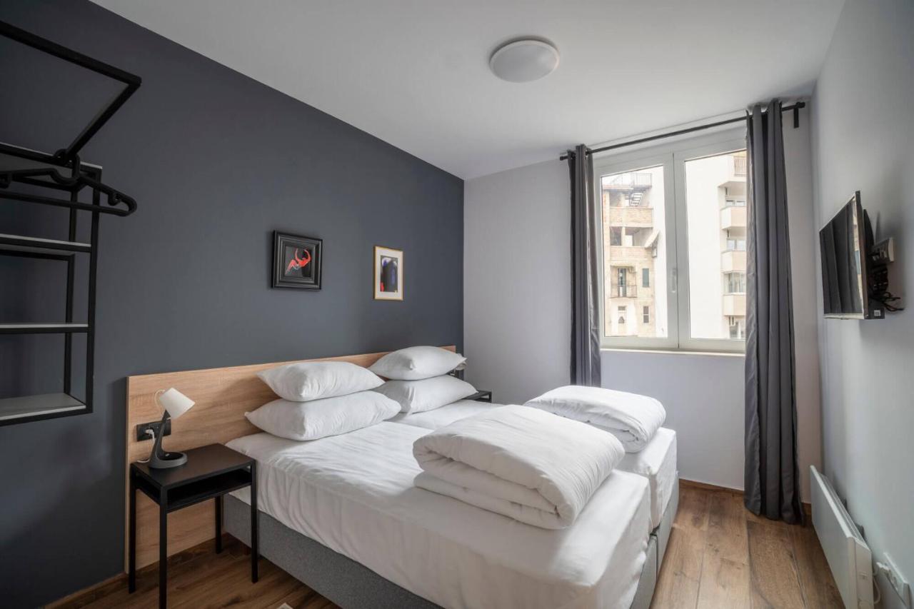 Hostgost Selected Suites - Botanical Garden Beograd Bagian luar foto