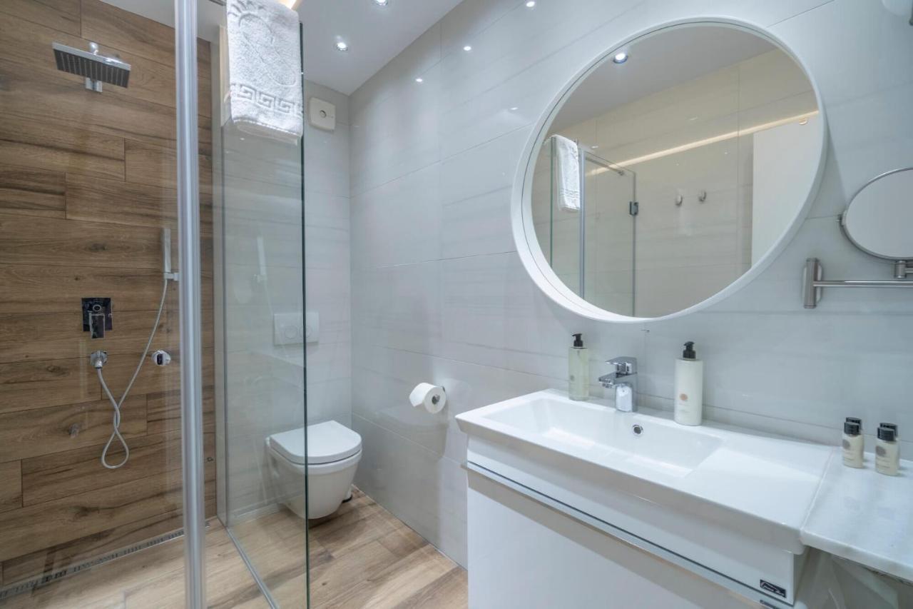 Hostgost Selected Suites - Botanical Garden Beograd Bagian luar foto